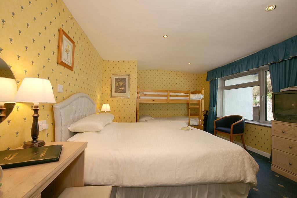 Fieldhead Hotel & Horizons Restaurant Saltash Quarto foto